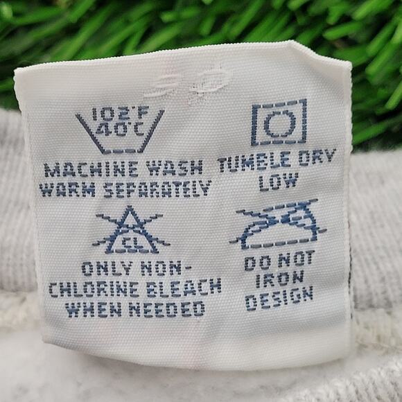 Vintage Champion Reverse-Weave Sweatshirt L/XL 23x26 Crop USA - Picture 15 of 16